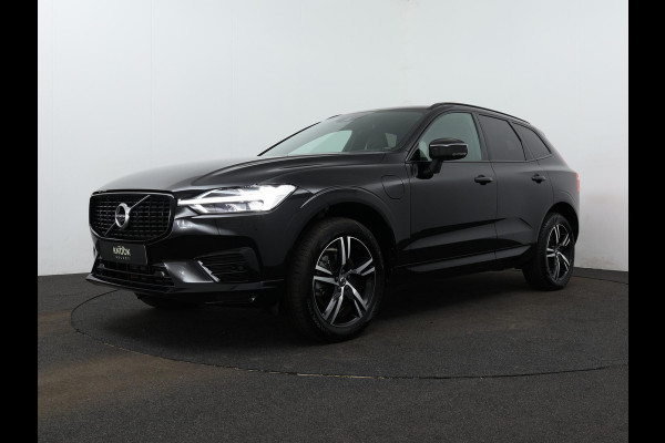 Volvo XC60 2.0 Recharge T8 AWD R-Design | Panorama | luchtvering | H&K |