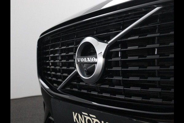 Volvo XC60 2.0 Recharge T8 AWD R-Design | Panorama | luchtvering | H&K |