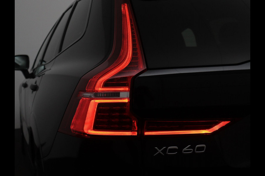 Volvo XC60 2.0 Recharge T8 AWD R-Design | Panorama | luchtvering | H&K |