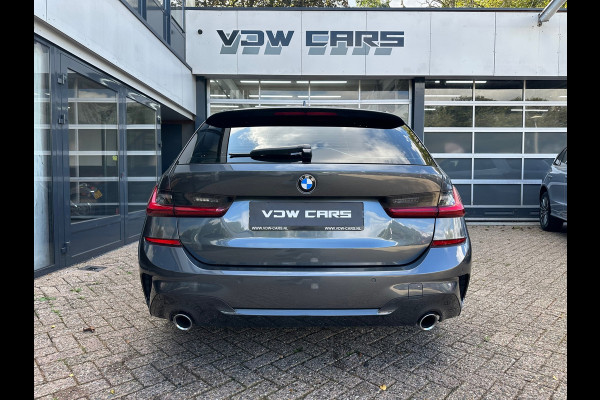 BMW 3 Serie Touring 318i High Executive | M Sport | Sfeerverlichting