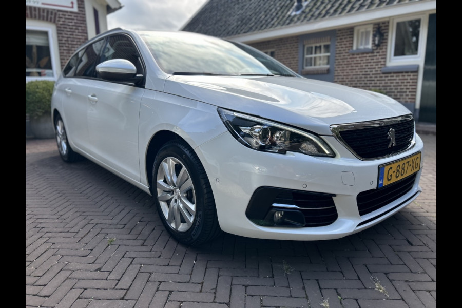 Peugeot 308 SW 1.2 PT Blue L. Ex Panodak, Navi, LMV, 1e Eigenaar