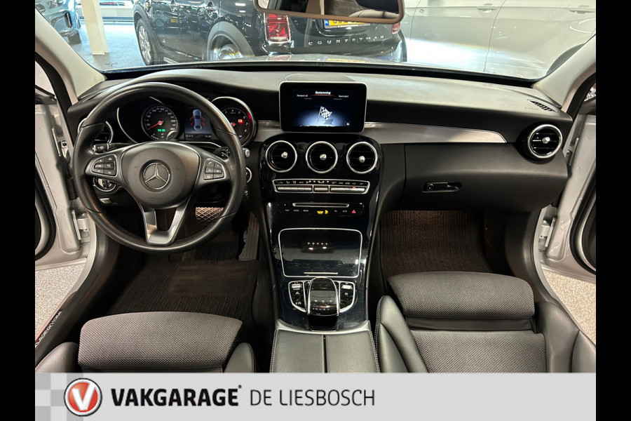 Mercedes-Benz C-Klasse 180 Premium Plus Pack / Automaat / cruise-control / dodehoek detectie