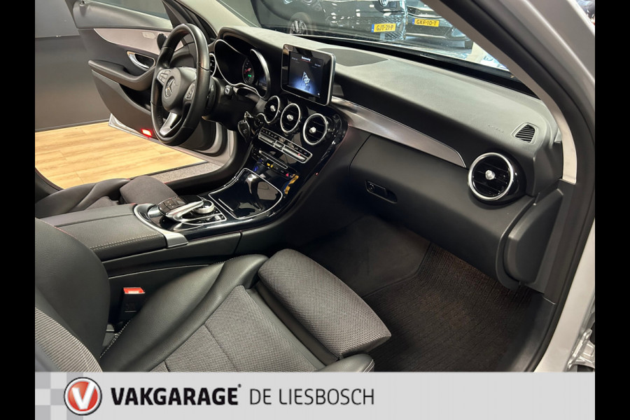 Mercedes-Benz C-Klasse 180 Premium Plus Pack / Automaat / cruise-control / dodehoek detectie