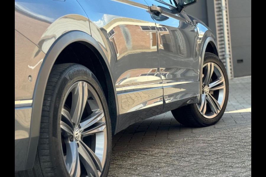 Volkswagen Tiguan Allspace 1.5 TSI HIGHLINE BUSINESS R, 1 E EIGENAAR, PANORAMADAK, VOL OPTIES, NL AUTO MET NAP