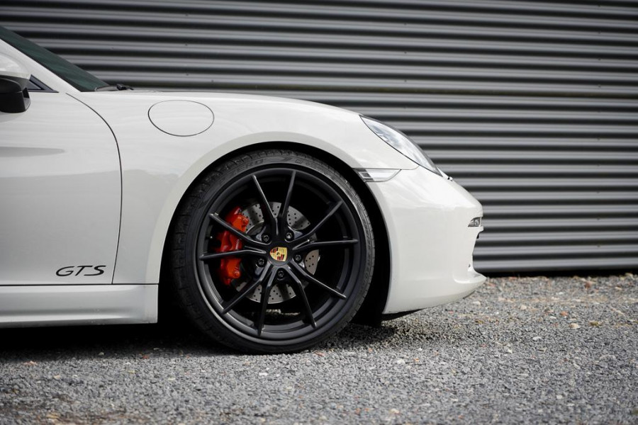 Porsche 718 Cayman 2.0 / Krijt / Sportuitlaat / 20" / Camera