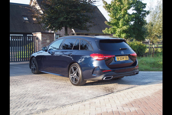 Mercedes-Benz C-Klasse Estate 180 AMG Line | AMG-Pakket | Night Pack | Trekhaak | NL-Auto |