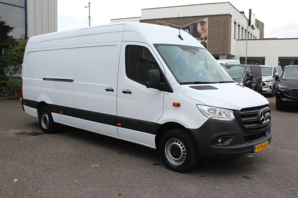 Mercedes-Benz Sprinter 315 CDI L3H2 MBUX met 360 Graden camera, Geveerde stoel, Brake assyst, Etc.