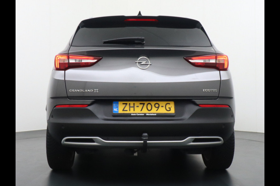 Opel Grandland X T131PK Apple Carplay Android Auto PDC Navi AGR Keyless 19" DAB+ ECC Bluetooth 1/2 Leer Privacy Glas LMV Regen-Licht Sensor Cruis Leder-Stw Elec-ramen en Spiegels Business Executive 100% Dealer Onderhouden, laatste beurt bij 83.058km gehad Orig.NLse auto