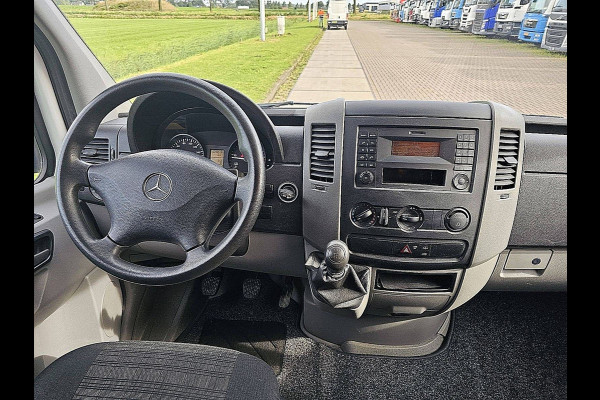 Mercedes-Benz Sprinter 311 2.2 CDI 325