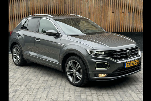 Volkswagen T-Roc 2.0 TSI 4Motion R-line Automaat | Panoramadak | Navigatiesysteem | LED | Achteruitrijcamera | Keyless entry/start | Getint glas