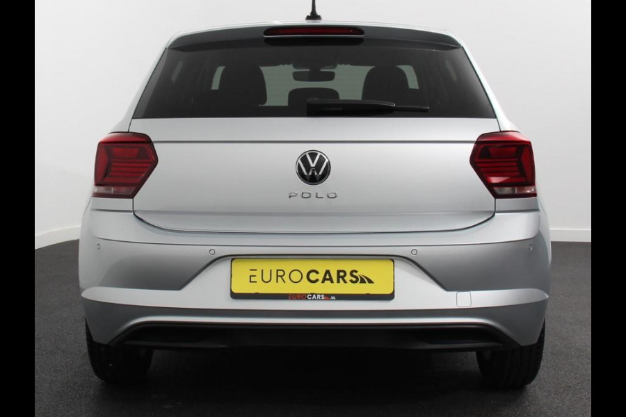 Volkswagen Polo 1.0 TSI Highline DSG | Navigatie | Apple Carplay / Android Auto | Adaptive Cruise Control |  Parkeersensoren | Extra Getint Glas | Voorstoelen Verwarmd |