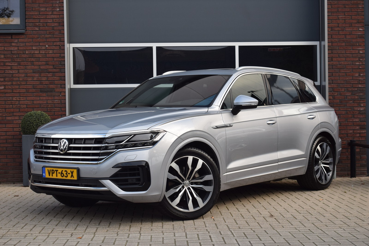 Volkswagen Touareg 3.0 TDI 286pk R-line | Grijs Kenteken | Luchtvering