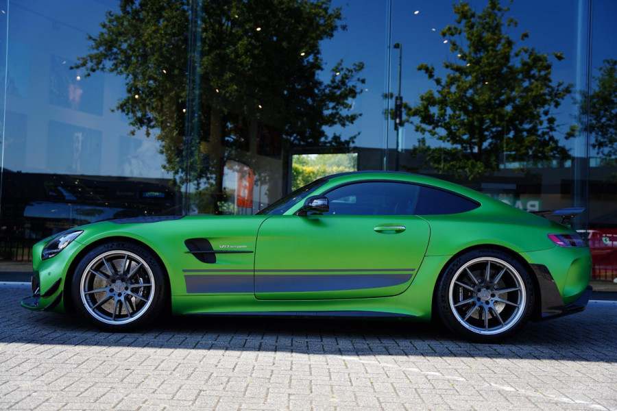 Mercedes-Benz AMG GT 4.0 R PRO Keramische Remmen Carbon Pakker 9 D.Km Designo Magno