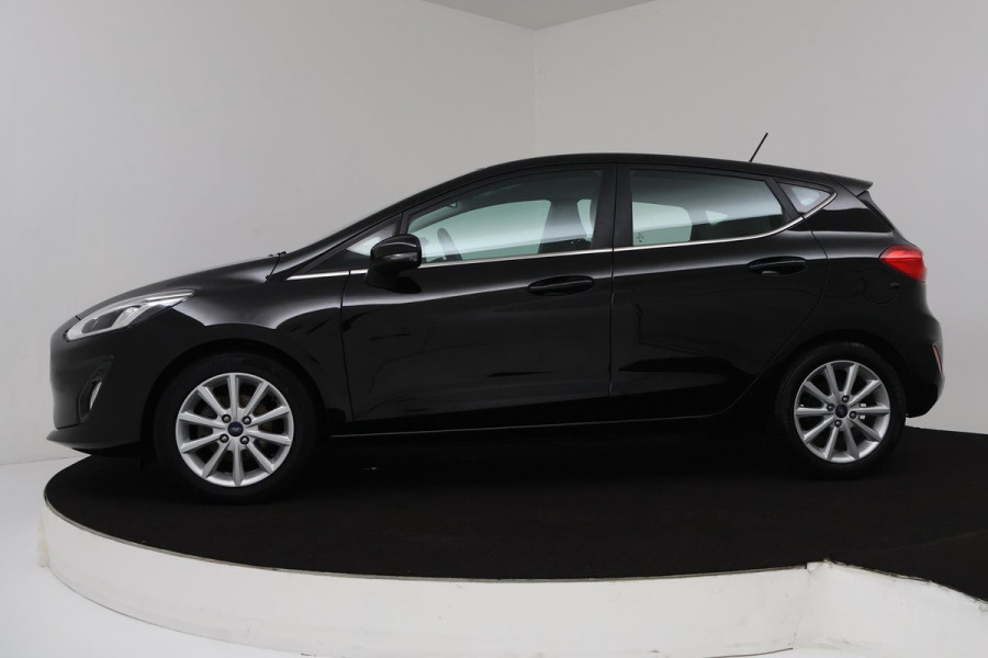 Ford Fiesta 1.0 EcoBoost Titanium (NAVIGATIE, CRUISE CONTROL, LED, CLIMATE, NL-AUTO, GOED ONDERHOUDEN)