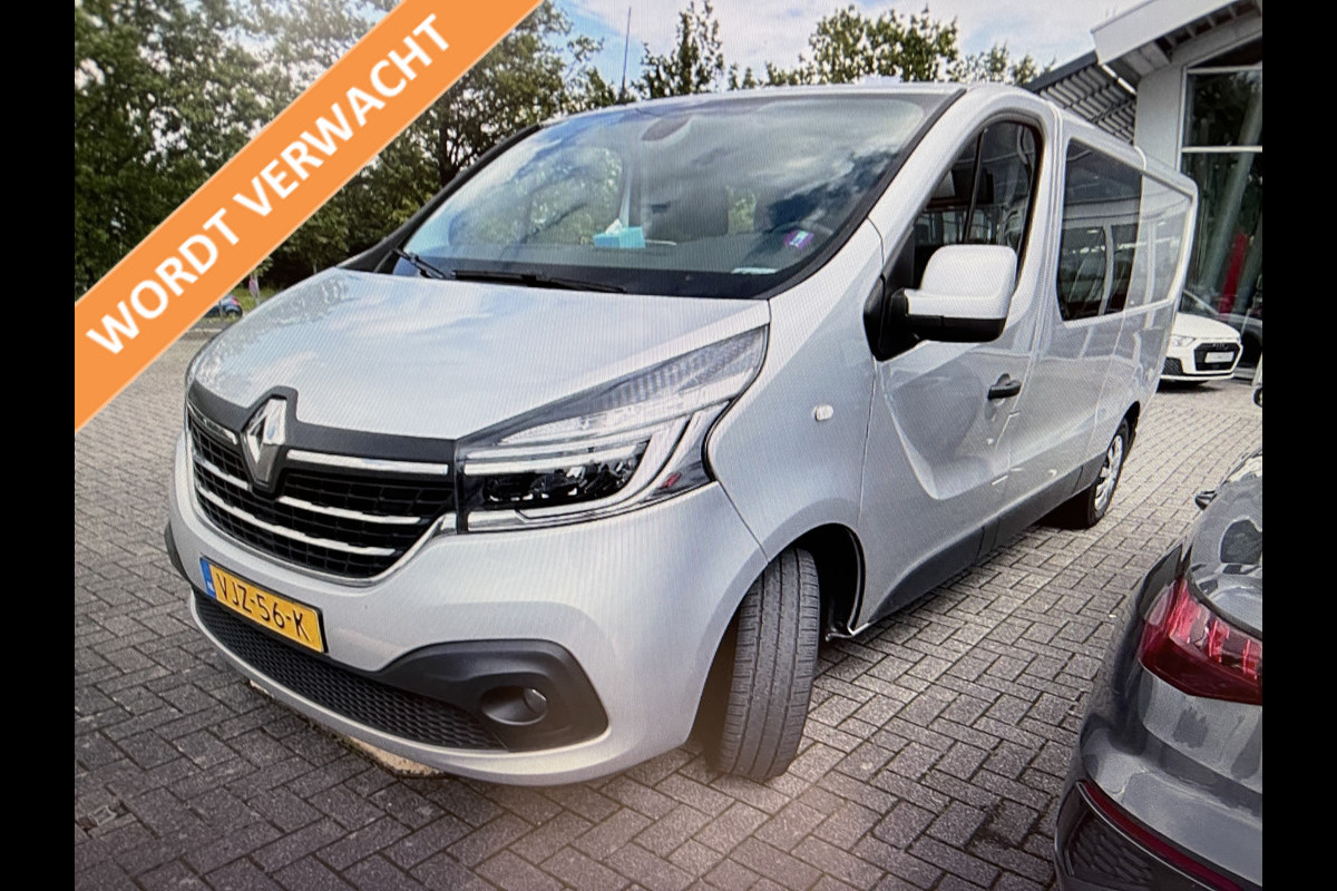 Renault Trafic 2.0 dCi 145pk automaat T29 L2H1 DC 6 persoons Business / vaste prijs rijklaar € 25.950 ex btw / lease vanaf € 463 / komt binnen / zilver metallic / euro 6 diesel