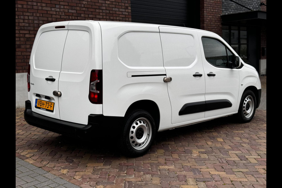 Opel Combo 1.6D L2H1 Edition / 100 PK / Navigatie / Cruise control / Parkeersensoren / 1e Eigenaar / NED-Combo