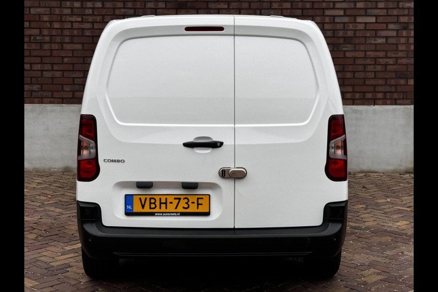 Opel Combo 1.6D L2H1 Edition / 100 PK / Navigatie / Cruise control / Parkeersensoren / 1e Eigenaar / NED-Combo