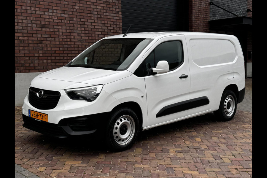 Opel Combo 1.6D L2H1 Edition / 100 PK / Navigatie / Cruise control / Parkeersensoren / 1e Eigenaar / NED-Combo