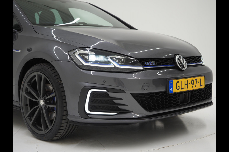 Volkswagen Golf 1.4 TSI PHEV GTE | Virtual Cockpit | Adaptive Cruise | Camera | Carplay