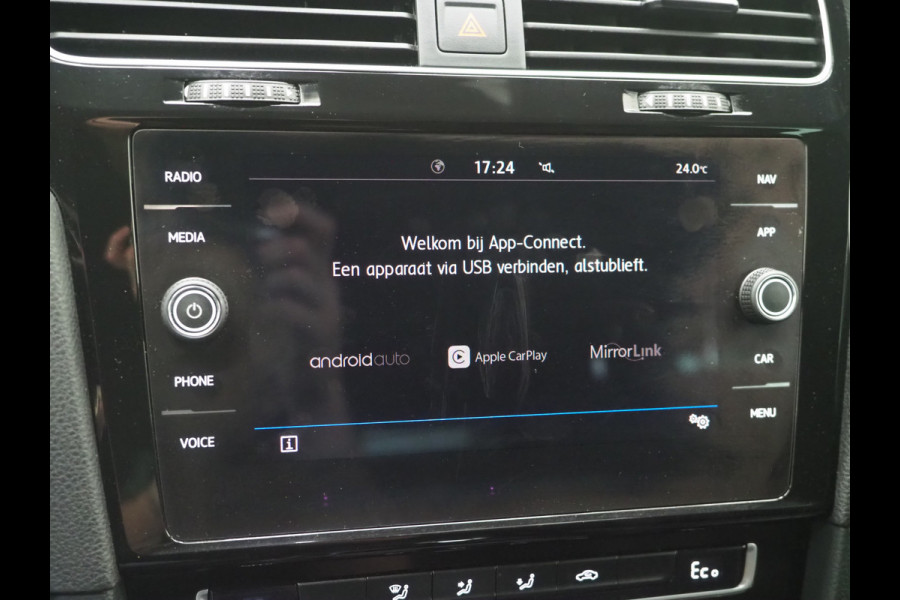 Volkswagen Golf 1.4 TSI PHEV GTE | Virtual Cockpit | Adaptive Cruise | Camera | Carplay