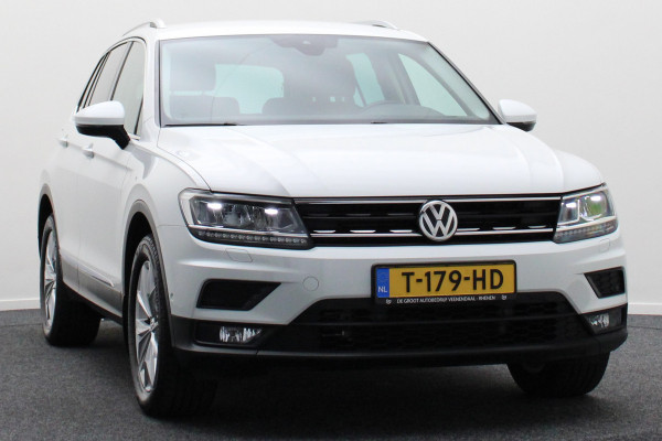 Volkswagen Tiguan 2.0 TSI DSG 4Motion Highline LED, Stoel-/Stuurverw., Camera, ACC, Front Assist, Standkachel, Trekhaak