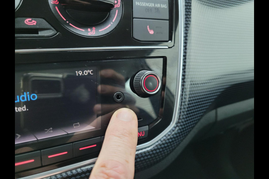 Volkswagen up! Occasion met cruisecontrol en bluetooth audio | Tweedehands Volkswagen Up in Highline uitvoering | Bovag