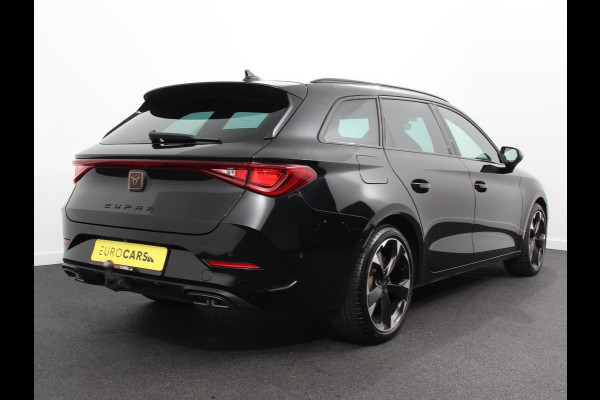 CUPRA Leon Sportstourer 1.5 eTSI Business Edition High | Navigatie | Apple Carplay/Android Auto | Navigatie | Apple Carplay/Android Auto | Adaptive Cruise Control | Camera | Trekhaak met afneembare kogel | Parkeersensor achter | Stuur- en stoelverwarming |