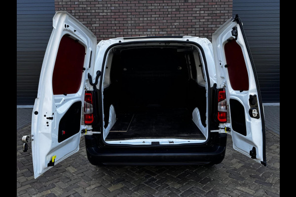 Opel Combo 1.6D L2H1 Edition / 100 PK / Navigatie / Cruise control / Parkeersensoren / 1e Eigenaar / NED-Combo