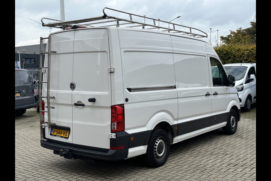 Volkswagen Crafter 35 2.0 TDI 140PK. L3H3 EURO6 Achterwiel aandrijving/navigatie/achteruirijcamera