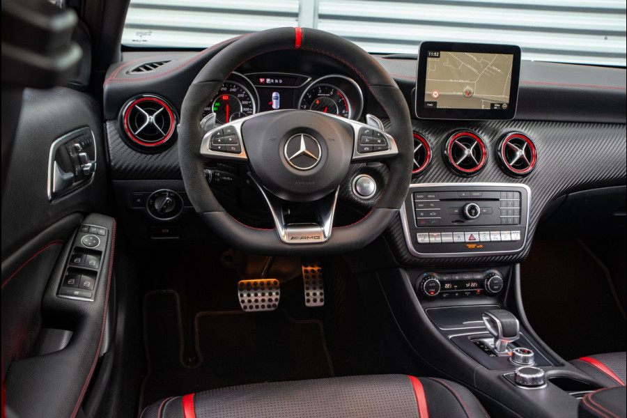 Mercedes-Benz A-Klasse AMG 45 4MATIC Aeropack Panoramadak Schaalstoelen Adapt. Cruise Keyless