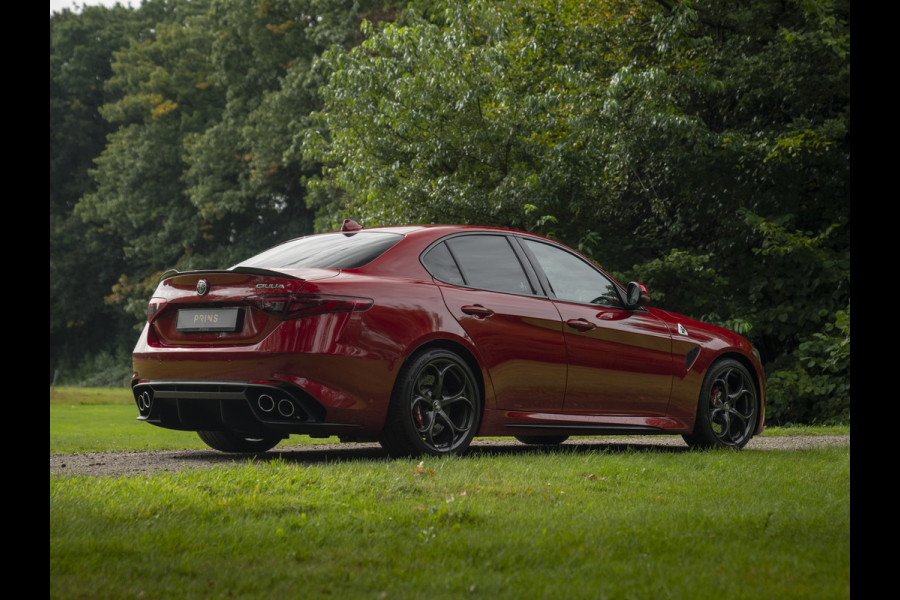 Alfa Romeo Giulia 2.9 V6 Quadrifoglio | Rosso Competizione | CarPlay | Adapt. cruise