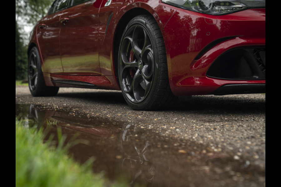 Alfa Romeo Giulia 2.9 V6 Quadrifoglio | Rosso Competizione | CarPlay | Adapt. cruise