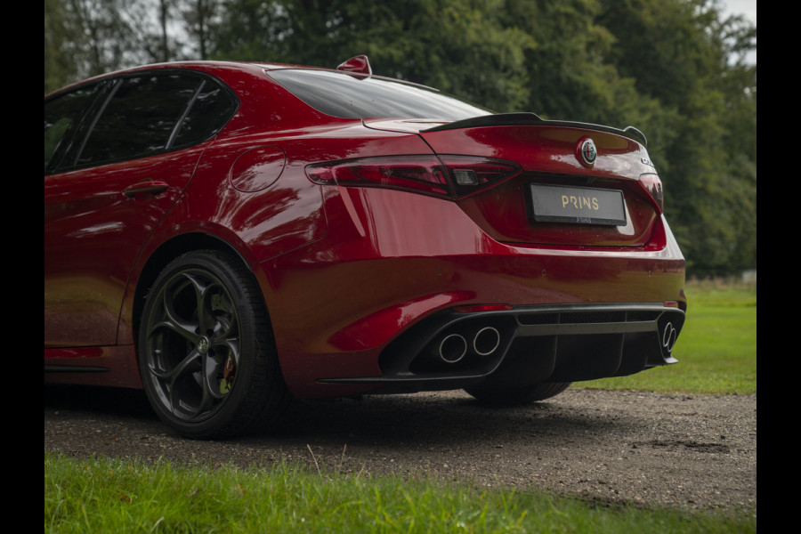 Alfa Romeo Giulia 2.9 V6 Quadrifoglio | Rosso Competizione | CarPlay | Adapt. cruise