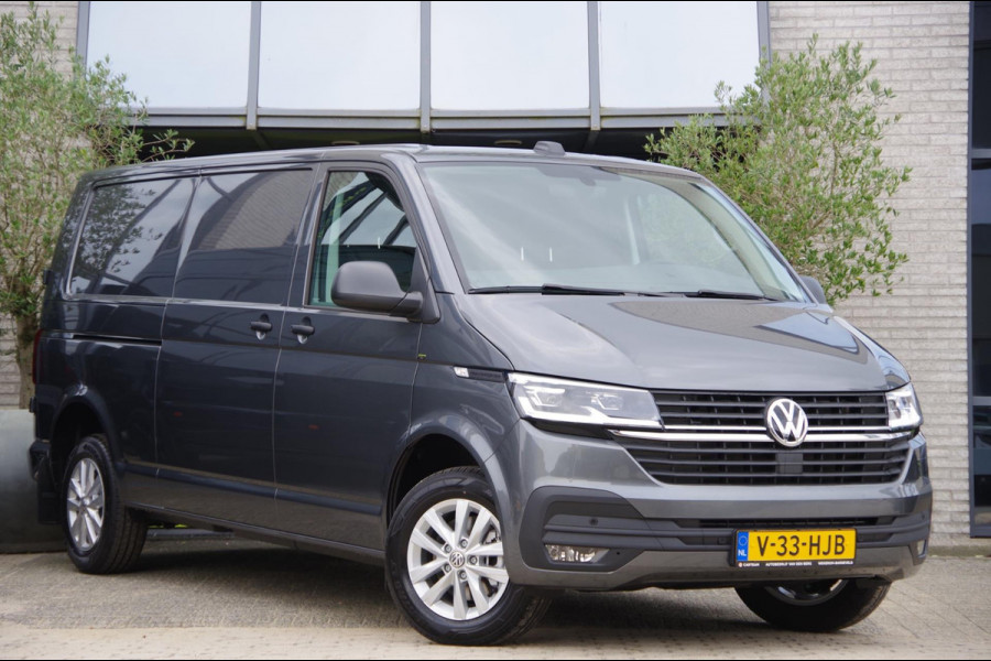 Volkswagen Transporter 2.0 TDI L2 30, 3-ZITS, 150PK AUT. LED, TREKHAAK, CAMERA, APPLE CARPLAY, STOELVERWARMING, STANDKACHEL, AIRCO