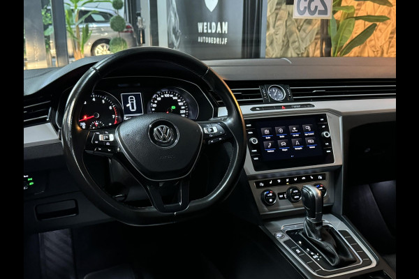 Volkswagen Passat Variant 1.8 TSI Highline Garantie ACC Clima Massage Navi Carplay PDC Rijklaar