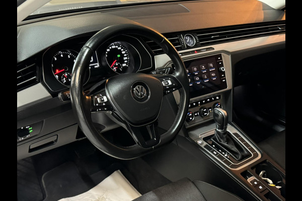 Volkswagen Passat Variant 1.8 TSI Highline Garantie ACC Clima Massage Navi Carplay PDC Rijklaar