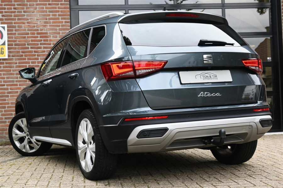 Seat Ateca 1.5 TSI Xper AUT Pano Virtual Trekhaak BEATS Carplay ´21