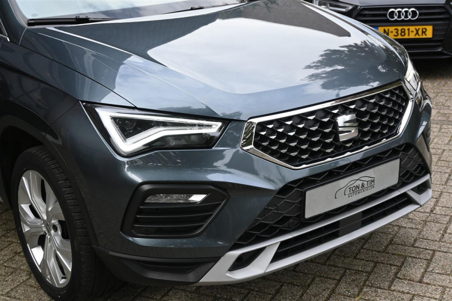 Seat Ateca 1.5 TSI Xper AUT Pano Virtual Trekhaak BEATS Carplay ´21