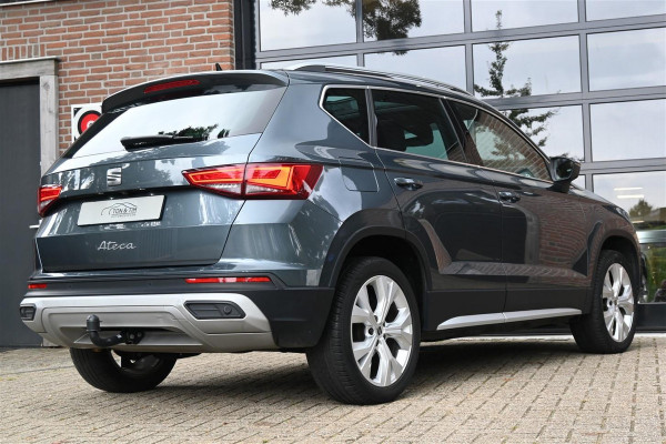 Seat Ateca 1.5 TSI Xper AUT Pano Virtual Trekhaak BEATS Carplay ´21