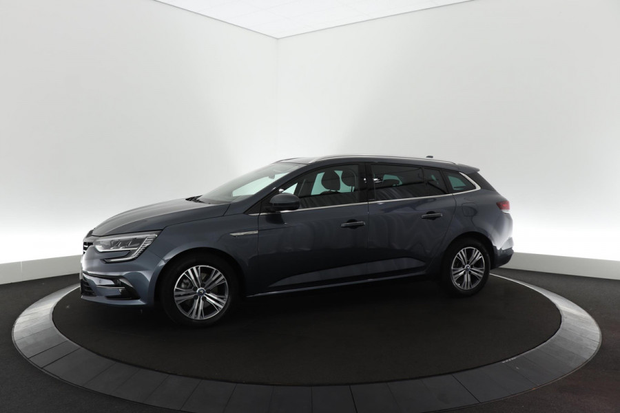 Renault MEGANE Estate E-Tech Plug-In Hybrid 160 Intens | Navigatie | Parkeersensoren | Climate Control | Apple Carplay