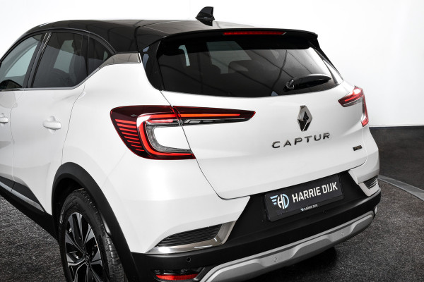 Renault Captur 1.6 E-Tech Hybrid 145 PK techno - Automaat | Dig. Cockpit | Cruise | Stoelverwarming | Camera | PDC | NAV + App Connect | ECC | LM 17'' | 0820