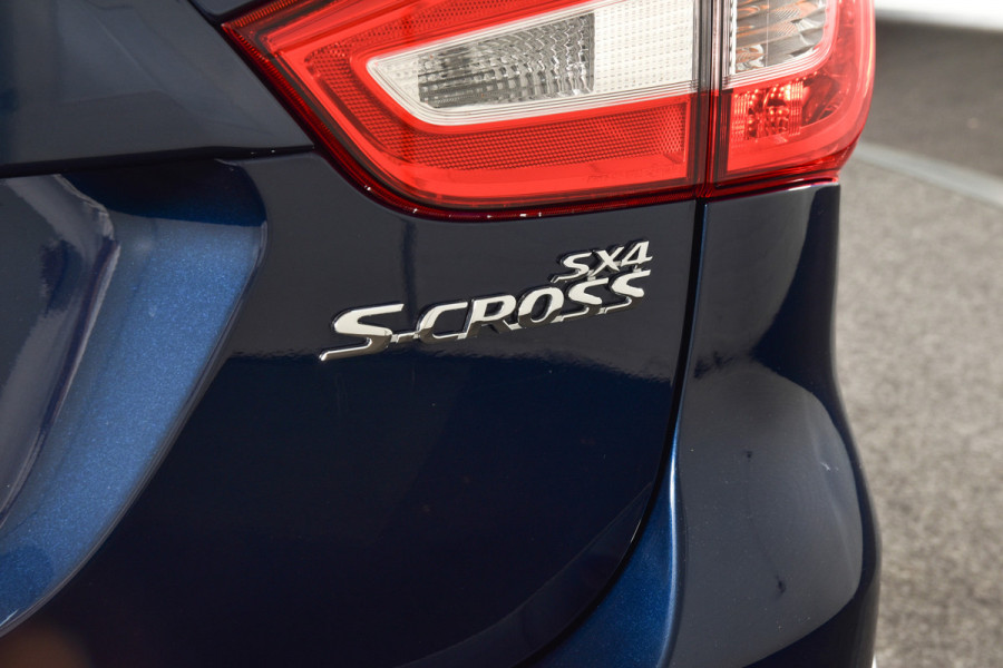 Suzuki S-Cross 1.0 Boosterjet 110 PK Exclusive (Orig. NL) | Cruise | Stoelverw. | Camera | NAV+App. Connect | ECC | LM 17" |