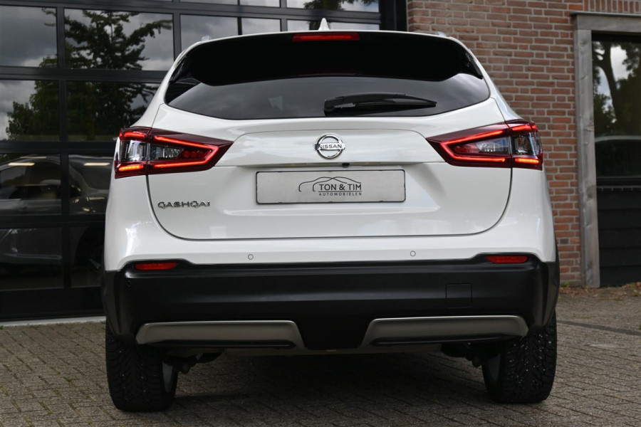 Nissan QASHQAI 1.3 DIG-T AUT TeknaLeder LED Cruise 360Cam '21