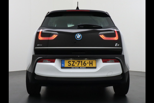 BMW i3 I-Performance 94Ah 33 kWh Ecc Navi Camera Stoelverwarming Cruise Control 19"Lmv Bluetooth Warmtepomp Comfort pack advance File-assistent Parkeer-assistent PDC-V+A