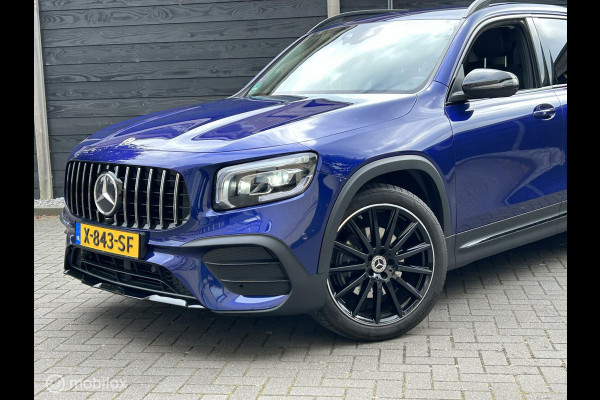 Mercedes-Benz Glb 200 Business Solution AMG 20" AMG / Zwenk trekhaak / VOL / 52.450 KM