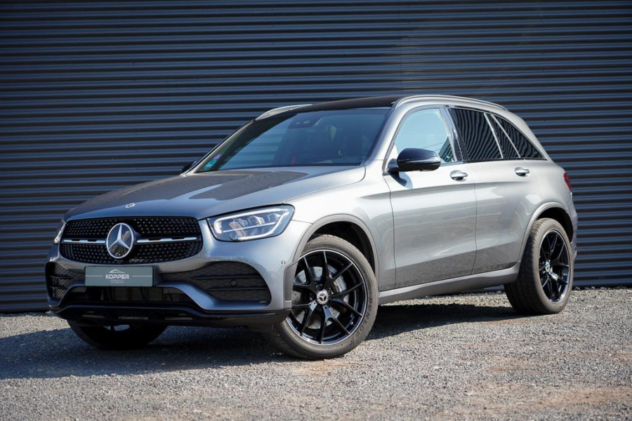 Mercedes-Benz GLC 300 4MATIC Premium Plus / AMG Night / Pano