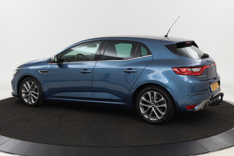 Renault Mégane 1.6 TCe GT | Bose | Camera | Trekhaak | Park Assist | Carplay | Full LED | Sportstoelen | Navigatie | Keyless | DAB+