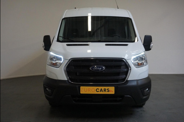 Ford Transit 130pk 2.0 L2H2 Trend Automaat Airco Navigatie DAB PDC Airco Camera Carplay