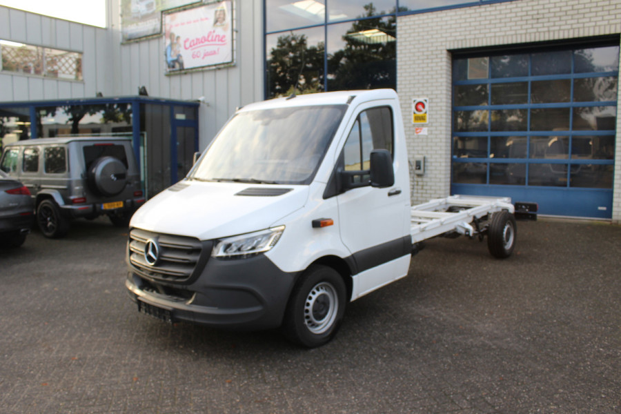 Mercedes-Benz Sprinter 319 CDI L3 RWD 3500kg trekgewicht, MBUX met navigatie, Led verlichting