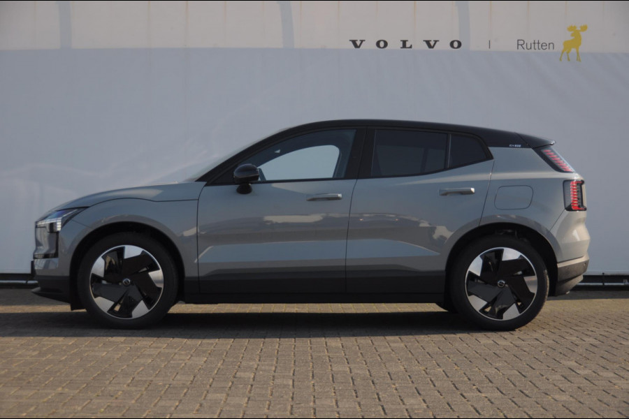 Volvo EX30 €44.595 fiscaal (SEPP) Automaat Ext. Range Plus SEPP-Subsidie €2.995 mogelijk / Adaptieve cruise control / BLIS / Parkeersensoren met camera / Elektrische achterklep / 19" velgen / getint glas / Stoel en stuurwielverwarming / Google infotainment / Keyless entry